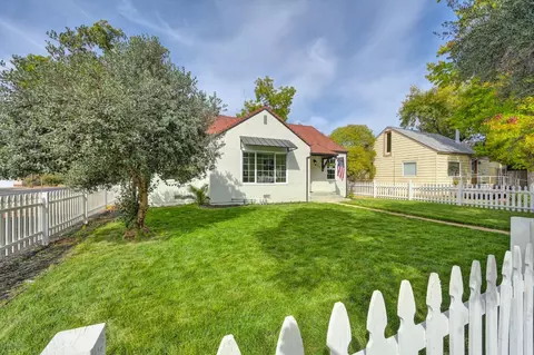716 Bidwell St, Folsom, CA 95630