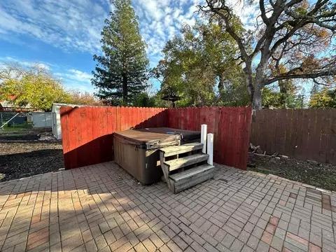 5575 Lost Ave, Rocklin, CA 95677 photo 19
