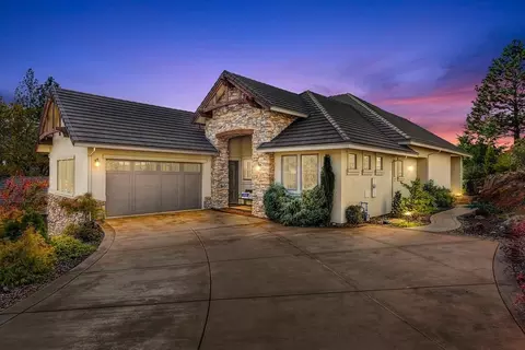 1414 Lodge View Dr, Meadow Vista, CA 95722