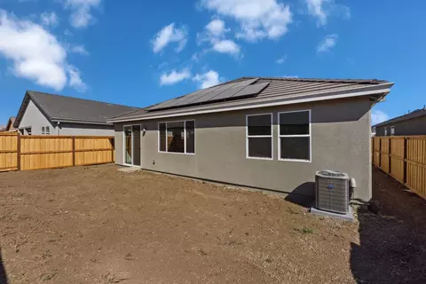 922 Cumbria Ln, Patterson, CA 95363 photo 23