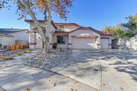 31 Braxton Ct, Roseville, CA 95678
