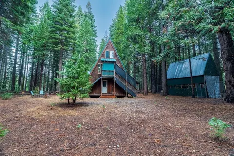 29962 Yellow Pine Ln, Nevada City, CA 95959