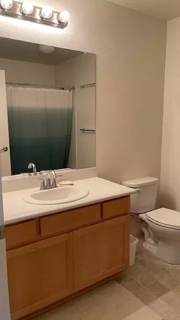 1315 Cottonwood Dr, Davis, CA 95618 photo 4