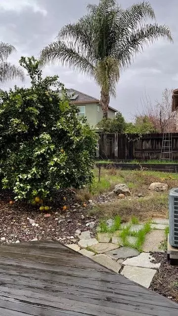 1315 Cottonwood Dr, Davis, CA 95618 photo 8