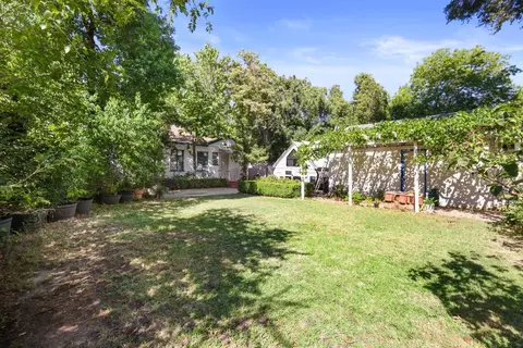 142 Helen Ave, Modesto, CA 95354 photo 32