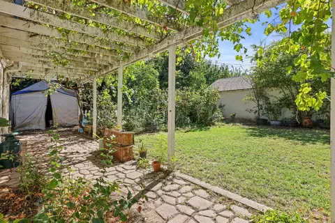 142 Helen Ave, Modesto, CA 95354 photo 31