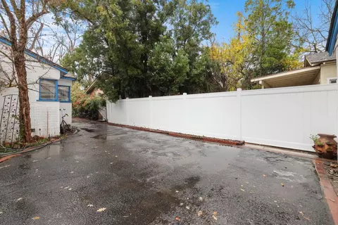 142 Helen Ave, Modesto, CA 95354 photo 46
