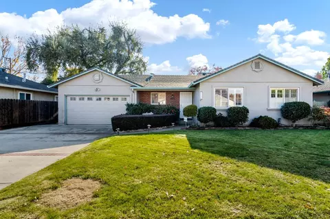 112 W Norwich Dr, Stockton, CA 95207