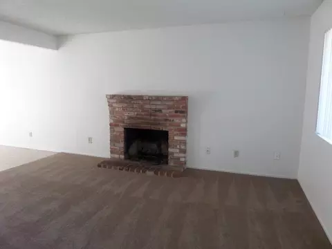 1724 Askren, Tracy, CA 95376 photo 5