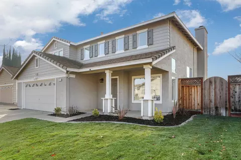 3761 Norfolk Dr, Tracy, CA 95377 photo 2