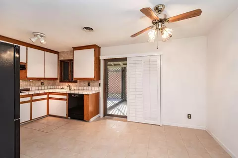 Kitchen - 6316 Edgerton Way, Carmichael, CA 95608 photo 1 of 4