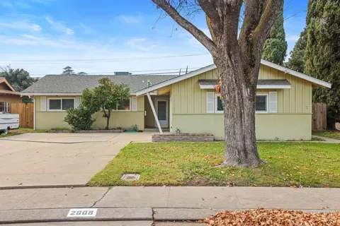 2609 Macgregor Ct, Modesto, CA 95350 photo 2