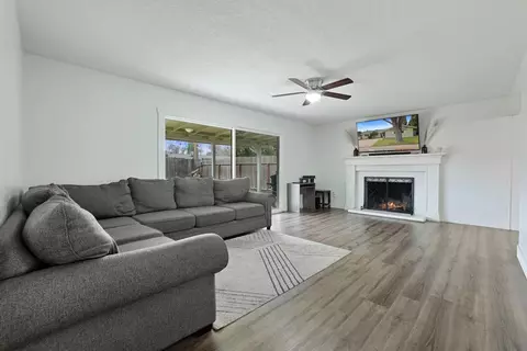 2609 Macgregor Ct, Modesto, CA 95350 photo 6
