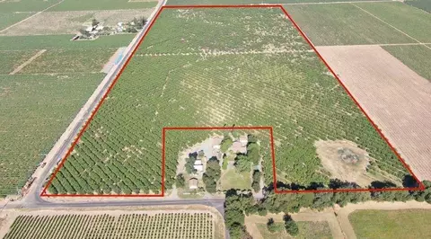 21167 N Tretheway Rd, Acampo, CA 95220