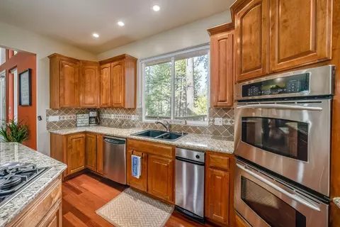 1759 Coniferous Dr, Arnold, CA 95223 photo 11