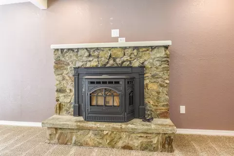21817 Joyce Ct, Sonora, CA 95370 photo 8