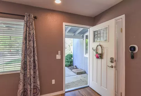 21817 Joyce Ct, Sonora, CA 95370 photo 4