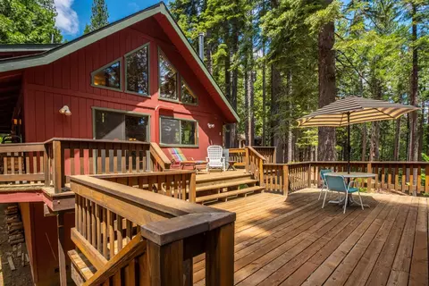 859 Yuroc Dr, Dorrington, CA 95223 photo 1