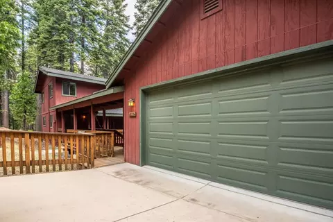 859 Yuroc Dr, Dorrington, CA 95223 photo 2