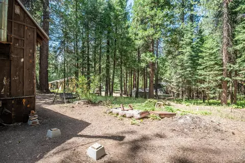 135 Boards Xing, Dorrington, CA 95223 photo 12