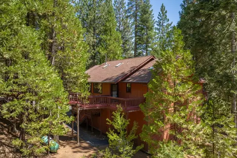 2412 Easy St, Dorrington, CA 95223 photo 1