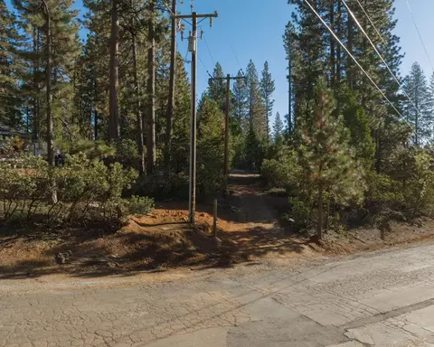 1685 Lightning Ln, Arnold, CA 95223 photo 4