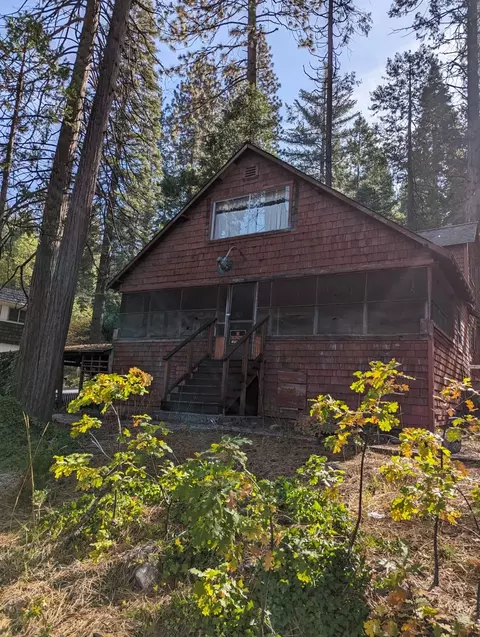 1686 Maple, Arnold, CA 95223 photo 3