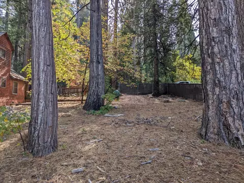 1686 Maple, Arnold, CA 95223 photo 2