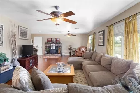 320 S 12th St, Chowchilla, CA 93610 photo 7