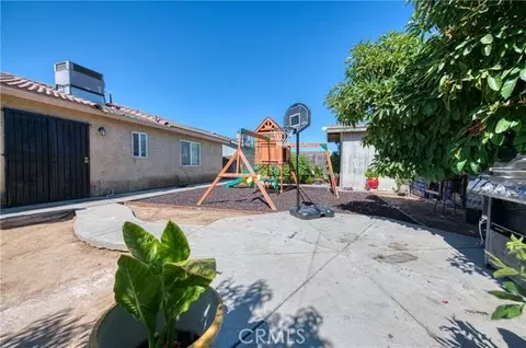 1213 Carmen Ave, Madera, CA 93638 photo 25