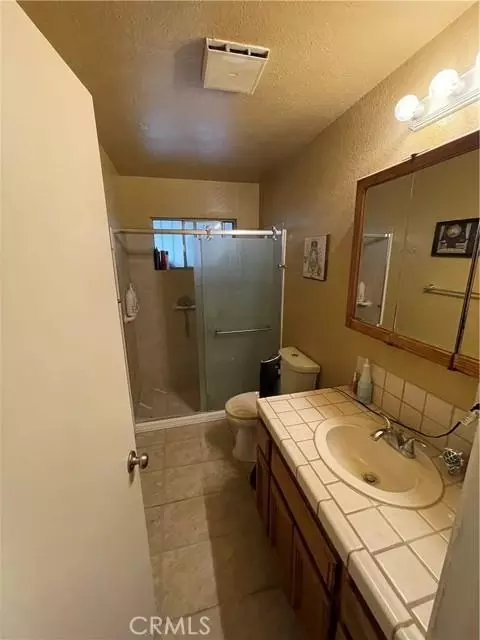 230 Grove St, Madera, CA 93637 photo 6