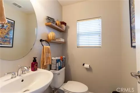168 Monarch Rd, Madera, CA 93638 photo 8