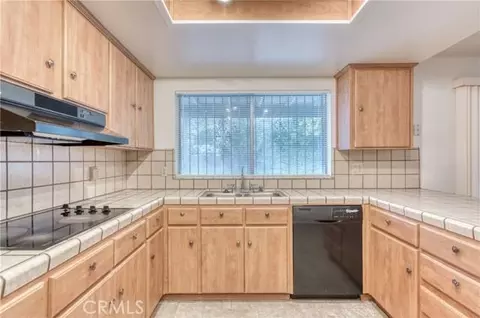 27269 San Carlos Ave, Madera, CA 93637 photo 3