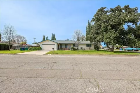2921 Village Dr, Merced, CA 95348 photo 1