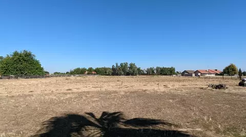 1385 E Pecan, Madera, CA 93637 photo 26