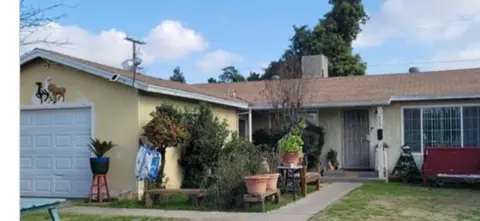 822 Post St, Sanger, CA 93657 photo 1