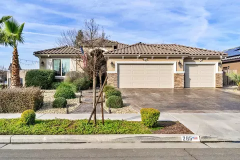 285 S Thomas Ave, Kerman, CA 93630 photo 1