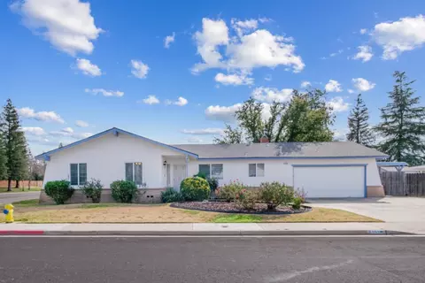 2192 Beverly Ave, Clovis, CA 93611 photo 1