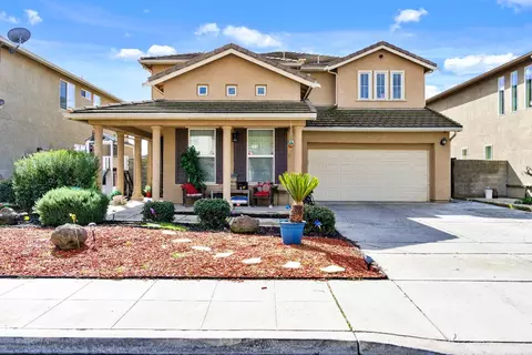 2702 Kimberly Dr, Madera, CA 93637 photo 1