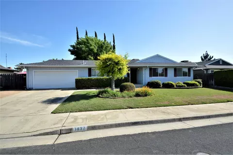 1832 Beverly Ave, Clovis, CA 93611 photo 1