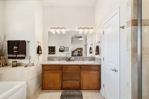 51 N Dalton Ave, Sanger, CA 93657 photo 17