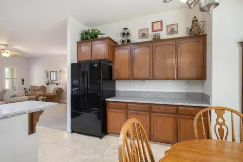 51 N Dalton Ave, Sanger, CA 93657 photo 8