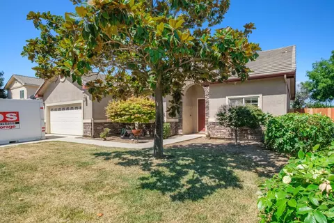 51 N Dalton Ave, Sanger, CA 93657 photo 2