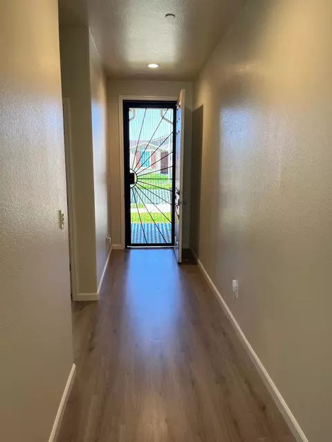 702 Marybelle Dr, Merced, CA 95348 photo 5