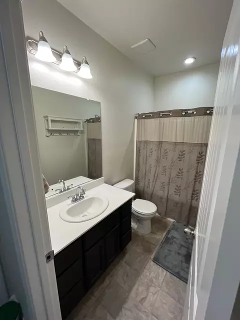 702 Marybelle Dr, Merced, CA 95348 photo 10