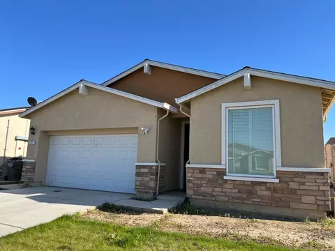 702 Marybelle Dr, Merced, CA 95348 photo 2