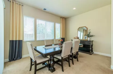 2610 Sample Ave, Clovis, CA 93611 photo 3