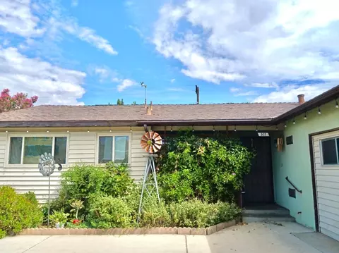 533 Rall, Clovis, CA 93612 photo 7