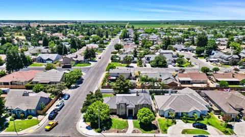 15765 W Kearney Blvd, Kerman, CA 93630 photo 39