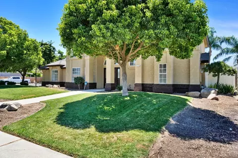 15765 W Kearney Blvd, Kerman, CA 93630 photo 4